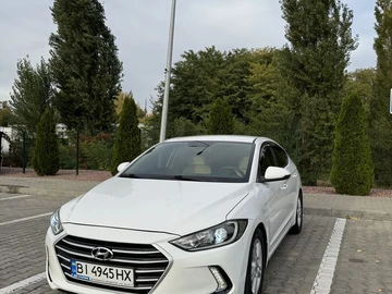 Авто Hyundai Elantra 2018 № 8124767
