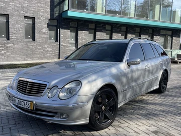 Авто Mercedes E Серия 2003 № 8124828
