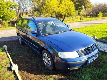 Авто Volkswagen Passat Variant 1999 № 8124876