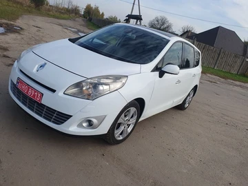 Авто Renault Grand Scenic 2010 № 8125006
