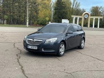 Авто Opel Insignia 2010 № 8125090