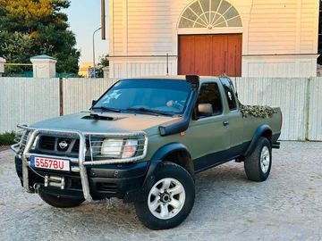 Авто Nissan Navara 2004 № 8125138