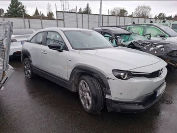 Авто Mazda 121 2023 № 8125140