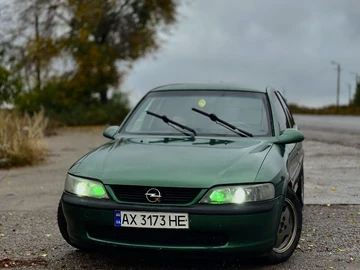 Авто Opel Vectra 1996 № 8125147