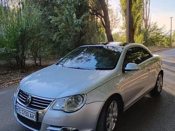Авто Volkswagen Eos 2008 № 8125194