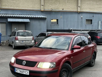 Авто Volkswagen Passat Variant 1999 № 8125336