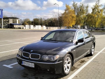 Авто BMW 7 Серия 2004 № 8125361
