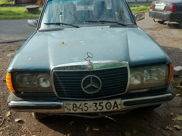 Авто Mercedes 230 1987 № 8125433