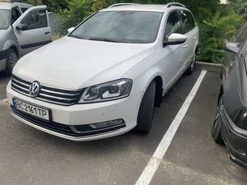 Авто Volkswagen Passat Variant 2011 № 8125521