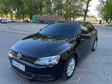 Авто Volkswagen Jetta 2012 № 8125526