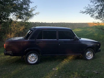 Авто ВАЗ 2107 2005 № 8125626