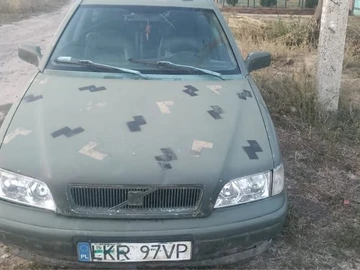 Авто Volvo V40 Kombi 1999 № 8125633