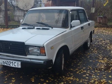 Авто ВАЗ 2107 1988 № 8125676