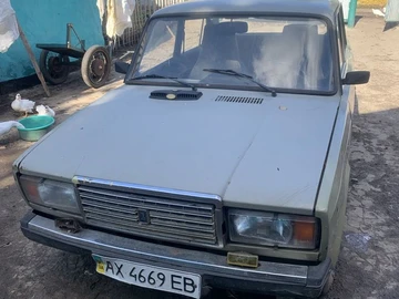 Авто ВАЗ 2107 2001 № 8125677