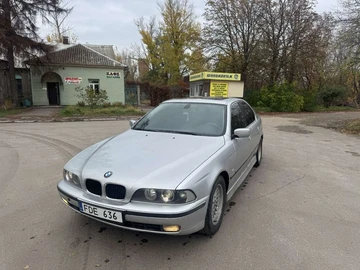 Авто BMW 5 Серия 2000 № 8126015