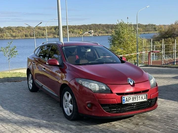 Авто Renault Megane 2010 № 8126055