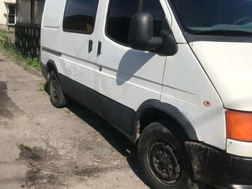 Авто Ford Canyon 1997 № 8126130