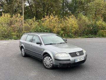 Авто Volkswagen Passat Variant 2002 № 8126148
