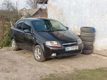 Авто Chevrolet Aveo 2005 № 8126415