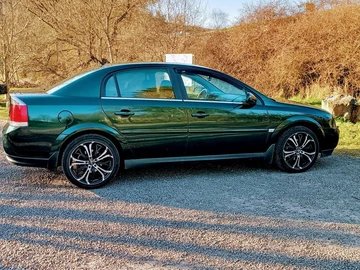 Авто Opel Vectra 2004 № 8126447