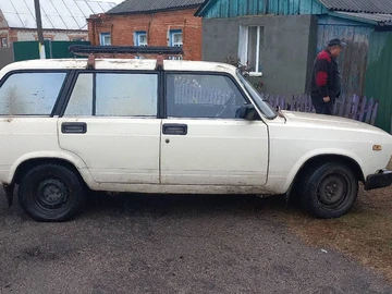 Авто ВАЗ 2104 1993 № 8126470