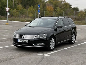 Авто Volkswagen Passat Variant 2012 № 8126492