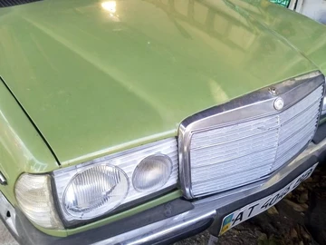 Авто Mercedes 200 1981 № 8126514