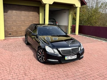 Авто Mercedes E Серия 2012 № 8126515