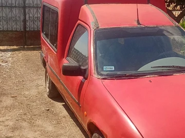 Авто Ford Courier 1996 № 8126705