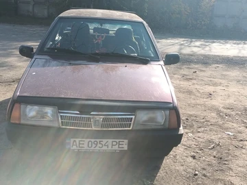 Авто ВАЗ 2109 1989 № 8126706
