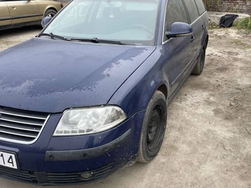 Авто Volkswagen Passat Hatchback 2004 № 8126824
