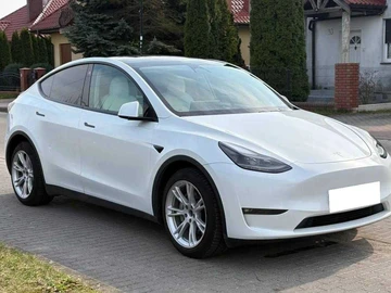 Авто Tesla Roadster 2021 № 8126880