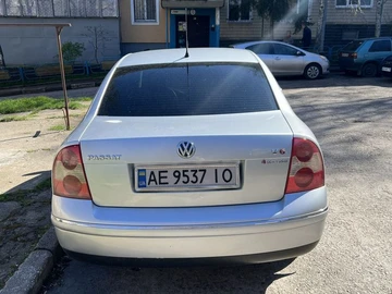 Авто Volkswagen Passat Sedan 2004 № 8126887