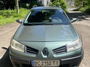 Авто Renault 4 2006 № 8126891
