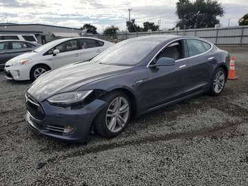 Авто Tesla Model S 2016 № 8127003