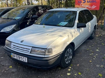 Авто Opel Vectra 1989 № 8127038