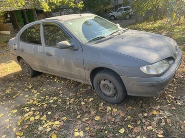 Авто Renault Megane 1997 № 8127045