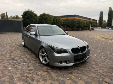 Авто BMW 5 Серия 2003 № 8127303