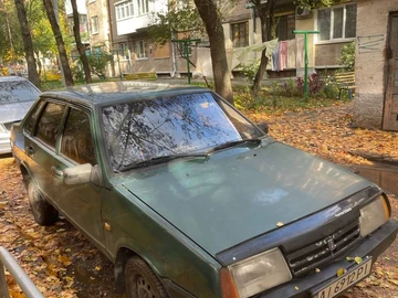 Авто ВАЗ 21099 1999 № 8127308
