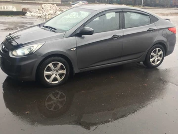 Авто Hyundai Accent 2013 № 8127318