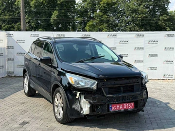 Авто Ford Escape 2018 № 8127323