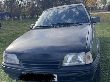 Авто Opel Kadett 1987 № 8127386