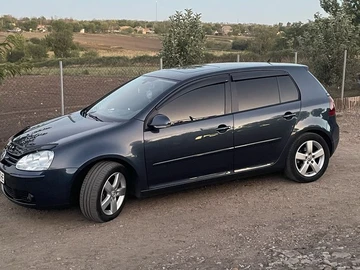 Авто Volkswagen Golf 2005 № 8127404
