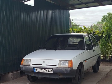 Авто ЗАЗ Таврия 2004 № 8127433