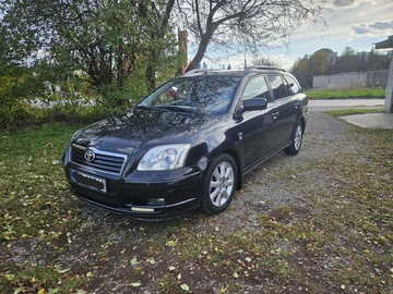 Авто Toyota Avensis 2004 № 8127696