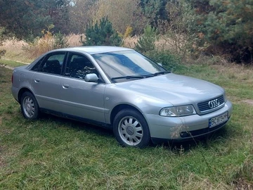Авто Audi A4 1999 № 8127756