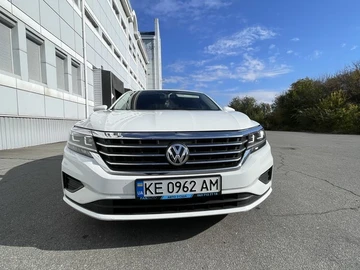 Авто Volkswagen Passat Sedan 2019 № 8128112