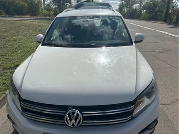 Авто Volkswagen Tiguan 2011 № 8128210