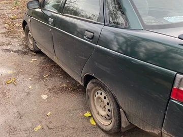 Авто ВАЗ 2110 2003 № 8128231
