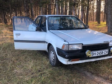 Авто Toyota Carina 1987 № 8128405